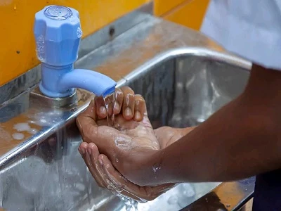 Steel Mendukung Kampanye Sanitasi Sekolah di India
